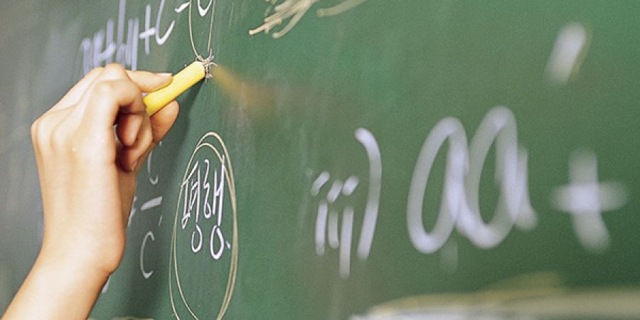 UGT Servicios Públicos denuncia que Educación vuelve a ningunear al profesorado al no informar previamente de los reajustes en la nómina