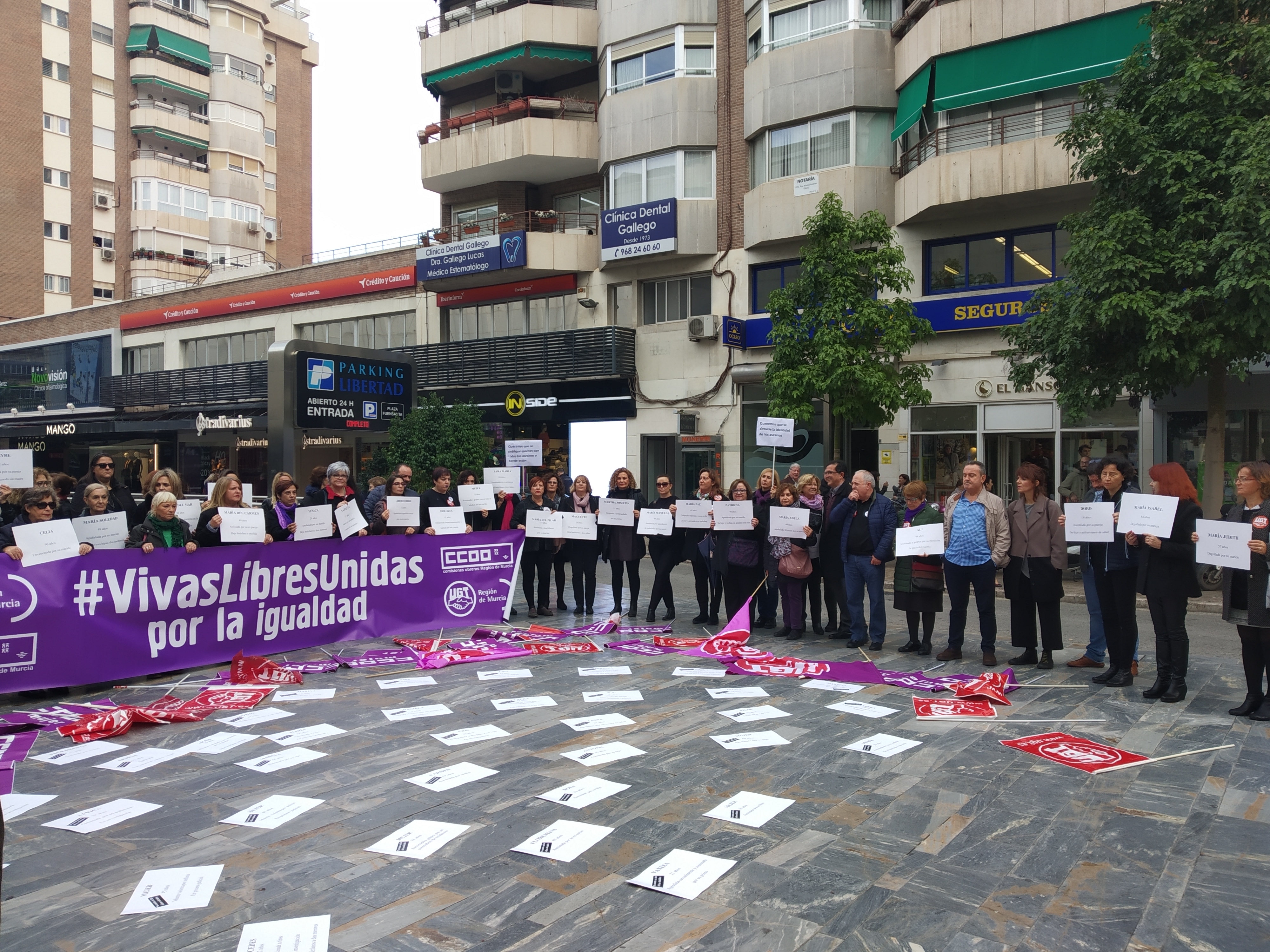 Concentración en Murcia de denuncia y repulsa contra la violencia machista
